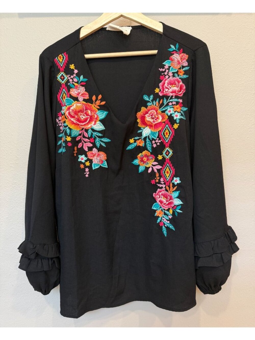 Savannah Jane Floral Embroidered Long Sleeve Peasant Blouse 1X Boho Prairie